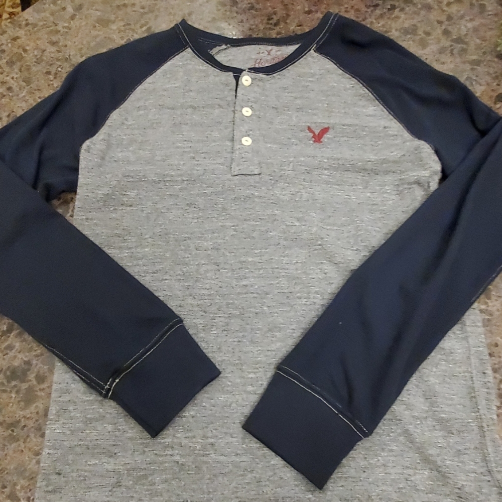Long sleeve henley